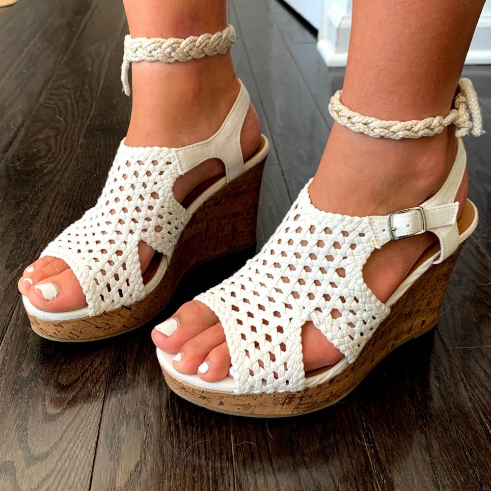White knit wedges